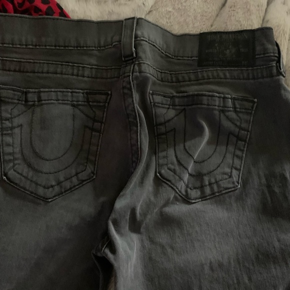 True Religion - Picture 2 of 3